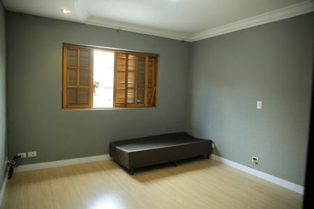 Casa à venda com 160m², 3 quartos e 2 vagasQuarto 2 