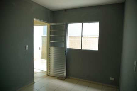 Casa à venda com 160m², 3 quartos e 2 vagasQuarto de Serviço