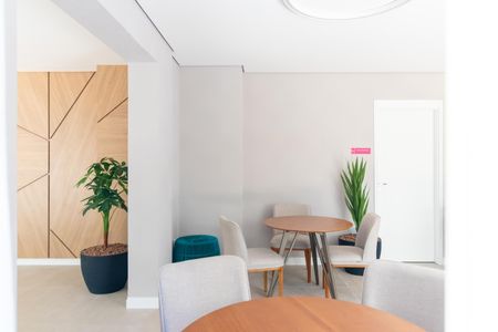 Apartamento à venda com 27m², 1 quarto e sem vagaÁrea comum - Salão de festas