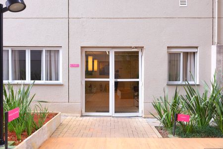 Apartamento à venda com 27m², 1 quarto e sem vagaÁrea comum - Entrada do prédio