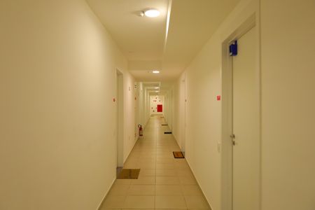 Apartamento à venda com 27m², 1 quarto e sem vagaÁrea comum - Saguão do andar