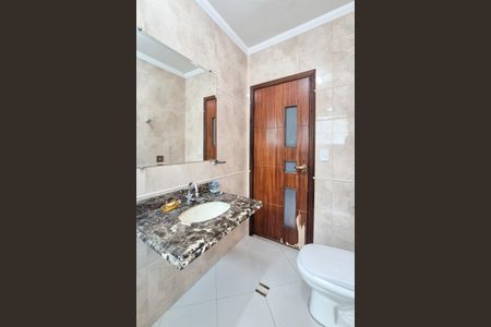 Casa à venda com 160m², 3 quartos e 2 vagasBanheiro Social