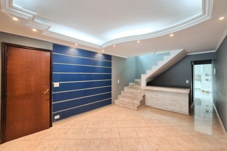 Casa à venda com 160m², 3 quartos e 2 vagasSala