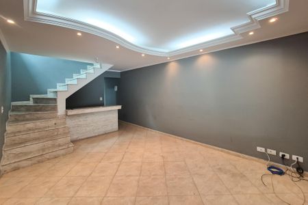 Casa à venda com 160m², 3 quartos e 2 vagasSala