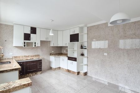 Casa à venda com 160m², 3 quartos e 2 vagasCozinha - Armários