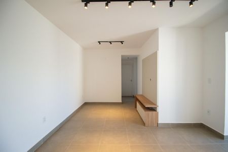 Sala  de apartamento para alugar com 2 quartos, 74m² em Jardim Maria Jose, Sorocaba