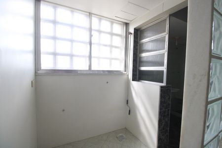 Apartamento à venda com 80m², 2 quartos e 1 vagaÁrea de serviço
