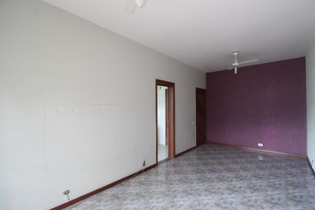 Apartamento à venda com 80m², 2 quartos e 1 vagaSala