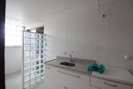 Apartamento à venda com 80m², 2 quartos e 1 vagaCozinha