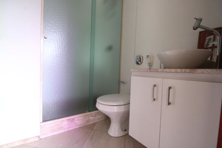 Apartamento à venda com 80m², 2 quartos e 1 vagaBanheiro social