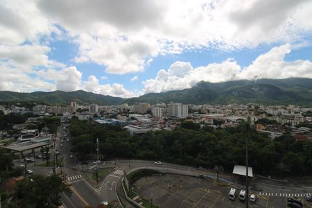 Apartamento à venda com 80m², 2 quartos e 1 vagaSala - Varanda