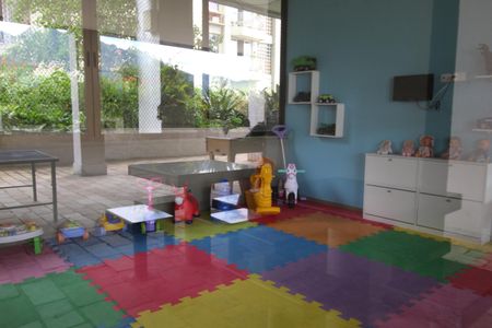 Apartamento à venda com 80m², 2 quartos e 1 vagaÁrea comum