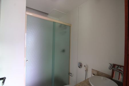 Apartamento à venda com 80m², 2 quartos e 1 vagaBanheiro social