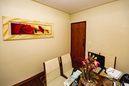 Apartamento à venda com 3 quartos, 82m² em Nova Cachoeirinha, Belo Horizonte
