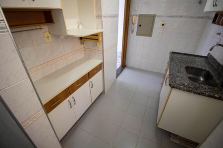 Apartamento à venda com 69m², 3 quartos e 1 vagaCOZINHA
