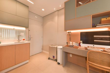 Apartamento à venda com 42m², 1 quarto e 1 vagaHome Office