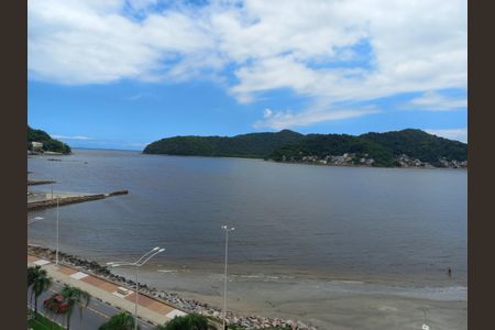 Vista da Sala de apartamento para alugar com 1 quarto, 51m² em Centro, São Vicente