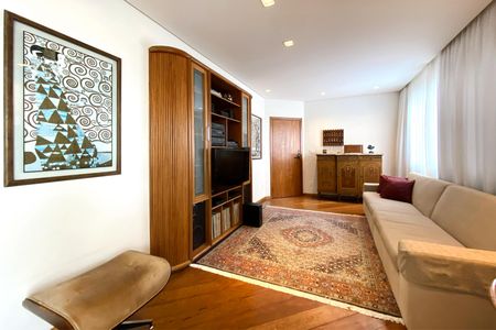 Sala de apartamento à venda com 3 quartos, 110m² em Serra, Belo Horizonte