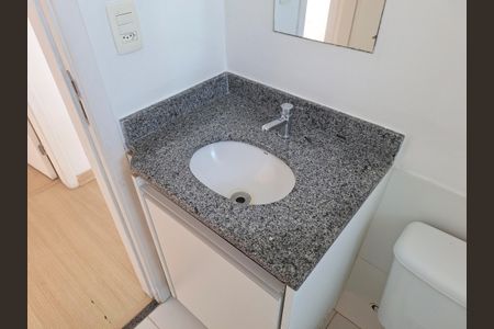 Apartamento à venda com 50m², 2 quartos e 1 vaga Apartamento à venda com 50m², 2 quartos e 1 vagaBanheiro