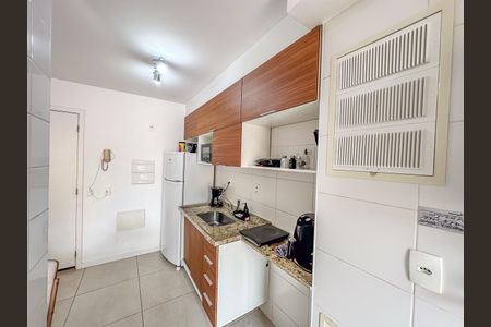 Apartamento à venda com 42m², 1 quarto e sem vaga