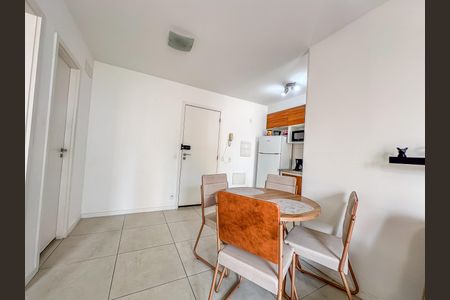 Apartamento à venda com 42m², 1 quarto e sem vaga