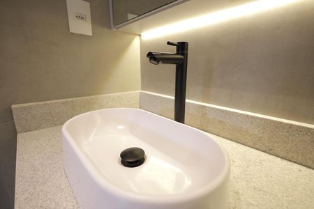 Apartamento à venda com 62m², 3 quartos e 1 vaga Apartamento à venda com 62m², 3 quartos e 1 vagaBanheiro