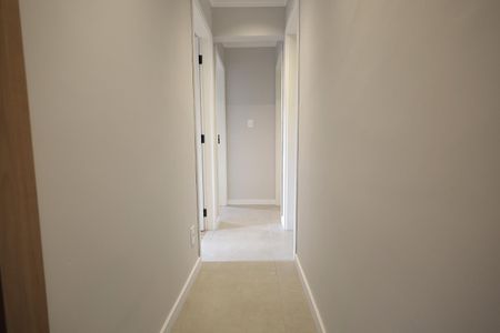 Apartamento à venda com 62m², 3 quartos e 1 vaga Apartamento à venda com 62m², 3 quartos e 1 vagaCorredor