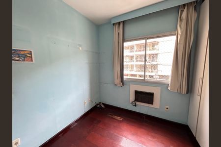 Apartamento à venda com 97m², 3 quartos e 1 vagaQuarto 2