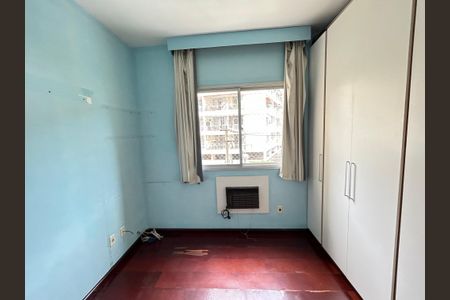 Apartamento à venda com 97m², 3 quartos e 1 vagaQuarto 2