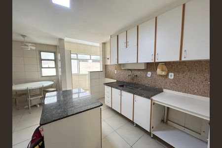 Apartamento à venda com 97m², 3 quartos e 1 vagaCozinha