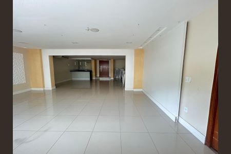 Apartamento à venda com 97m², 3 quartos e 1 vagaÁrea comum - Salão de festas