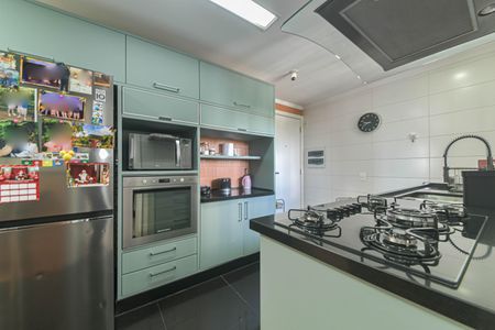 Apartamento à venda com 129m², 3 quartos e 2 vagasCozinha