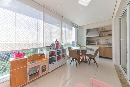 Varanda de apartamento à venda com 3 quartos, 129m² em Paraíso do Morumbi, São Paulo