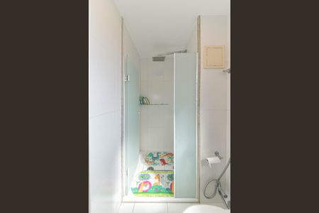 Apartamento à venda com 129m², 3 quartos e 2 vagasBanheiro da Suíte 1