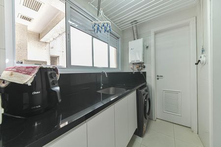 Apartamento à venda com 129m², 3 quartos e 2 vagasÁrea de Serviço