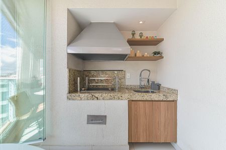 Apartamento à venda com 129m², 3 quartos e 2 vagasVaranda