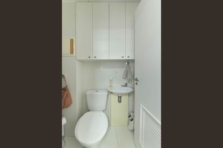 Apartamento à venda com 129m², 3 quartos e 2 vagasÁrea de Serviço - Banheiro