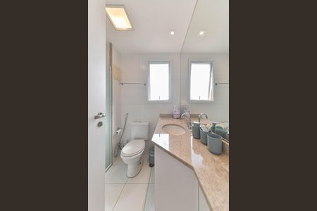 Apartamento à venda com 129m², 3 quartos e 2 vagasBanheiro da Suíte 1