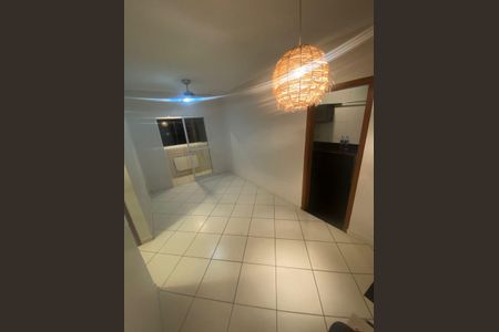 Sala de apartamento para alugar com 2 quartos, 62m² em Guilhermina, Praia Grande