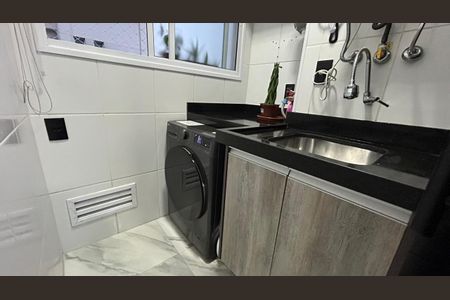 Apartamento à venda com 74m², 2 quartos e 1 vagaFoto 24