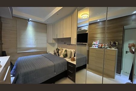 Apartamento à venda com 74m², 2 quartos e 1 vagaFoto 02