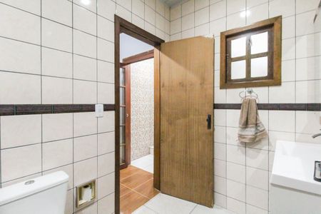 Casa à venda com 825m², 3 quartos e 3 vagasBanheiro