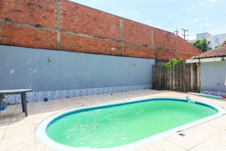 Casa à venda com 825m², 3 quartos e 3 vagasÁrea externa