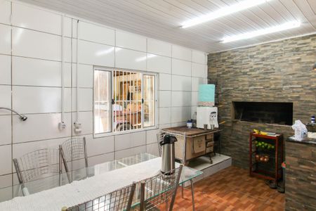 Casa à venda com 825m², 3 quartos e 3 vagasCozinha