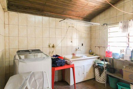 Casa à venda com 825m², 3 quartos e 3 vagasÁrea de Serviço