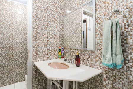 Casa à venda com 825m², 3 quartos e 3 vagasLavabo