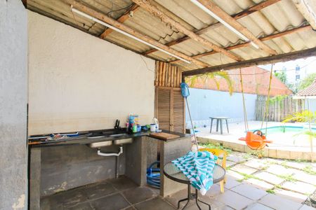 Casa à venda com 825m², 3 quartos e 3 vagasÁrea externa