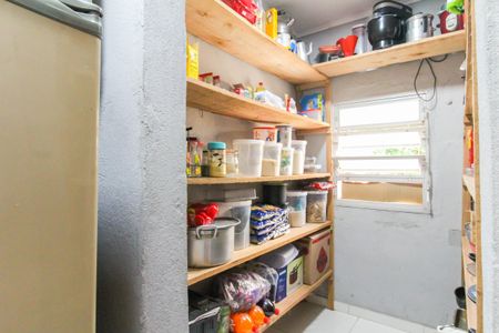 Casa à venda com 825m², 3 quartos e 3 vagasCozinha