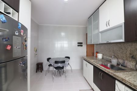 Apartamento à venda com 101m², 3 quartos e 2 vagasCozinha e Área de Serviço
