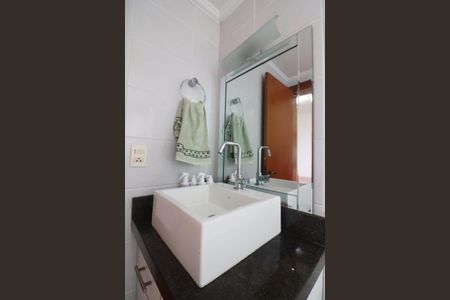 Apartamento à venda com 101m², 3 quartos e 2 vagasBanheiro Social